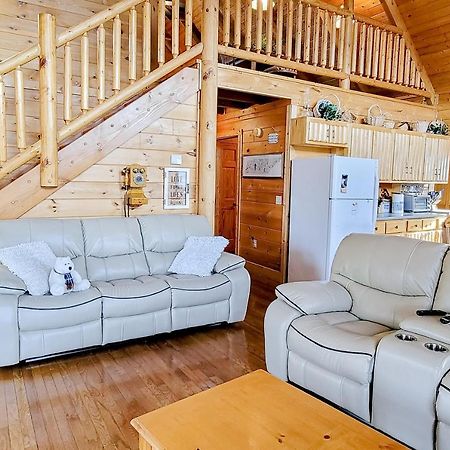 Lazy Bear Lodge Sevierville Exterior foto