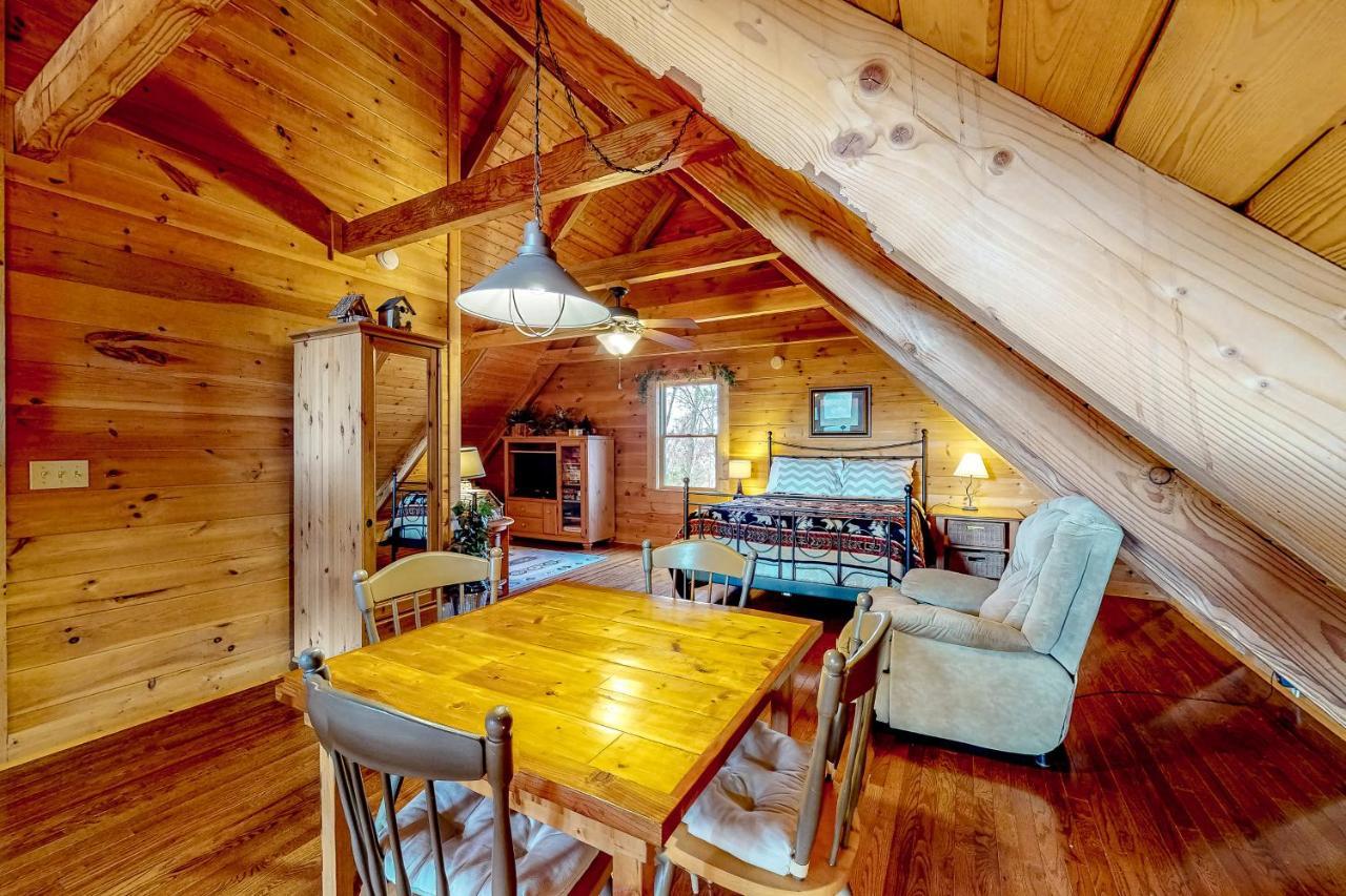 Lazy Bear Lodge Sevierville Exterior foto